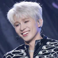 𝑳𝒆̂ 𝑯𝒐̂̀𝒏𝒈 𝑺𝒐̛𝒏