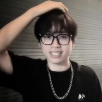 𝑷𝒉𝒂̣𝒎 𝑲𝒉𝒐̂𝒊 𝑽𝒖̃