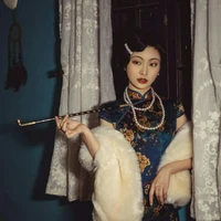 Yên Linh - Chủ lầu xanh