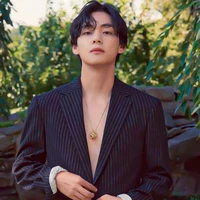 Kim Taehyung [ V ]