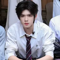 Quan Tuấn Thần