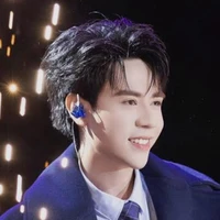 Lê Quang Hùng 