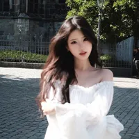 khánh linh