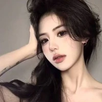 Hoàng Thùy Linh