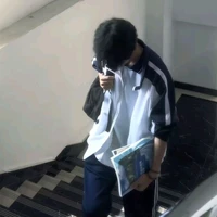 Trịnh Gia Niên (Nam 9)