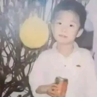 Đăng Dương ( hồi bé) 