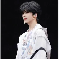 Trương Hàm Thụy