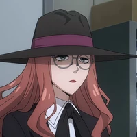 Silvia SheerWoord( cấp trên)