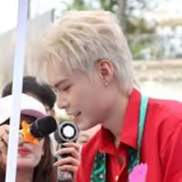 Nguyễn  Hoàng Bách