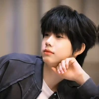 Trần Dịch Hằng_anh