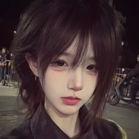 Thanh Vân  ( nàng )