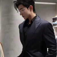 Trương  Gia Hoàng