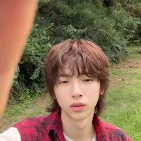 sáng iar mà quên chùi