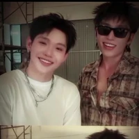 Nghiện Pocky giống Timeo