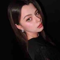 BECKY ARMSTRONG ( CÔ )