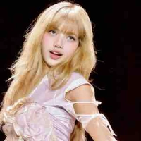 LaLiSa MaNoBanl - Cô