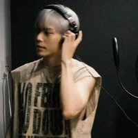 Nguyễn Hoàng Bách(JeyB)