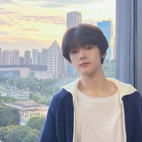 Uông Tuấn Hy_gã