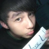 vợ của nhiều anh