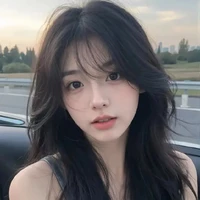 Hoàng Ngọc Thư  (Nữ9)