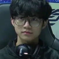 Nguyễn Ngọc Quý/Hận/Jiro