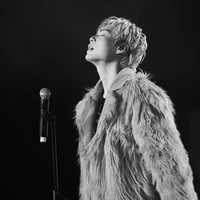 Nguyễn Hoàng Bách- jeyB