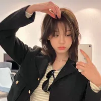 Pharita Boonpakdeethaveeyod - [chị]