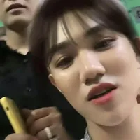 Nhỏ này tên Hy
