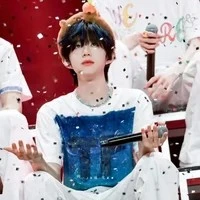 Trần Dịch Hằng_Cậu