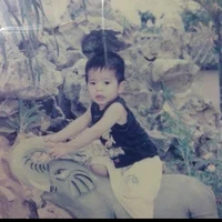 rhy lúc nhỏ