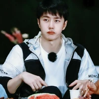 Vương Nhất Bác [Omega]