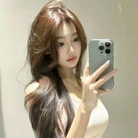 「Trương Khả Hân」.