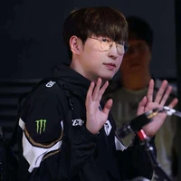 Joo Minkyu - Duro