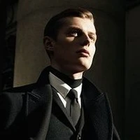 Emiliano Sol White-Gia chủ tộc White