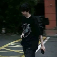 Trần Dịch Hằng ( chàng)