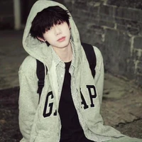 Trần Dịch Hằng