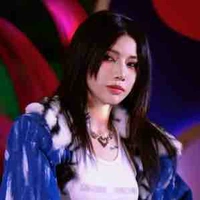 Trần Thảo Linh ( LyHan)