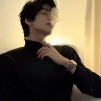 Sở Uyên Vũ - hắn