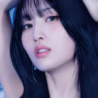 Hirai Momo - 11