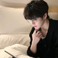 Trần Xuân Nhất(0)