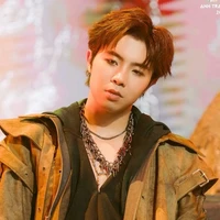 Nguyễn Xuân Bách - 2000 - Â