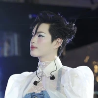 Nguyễn Thanh Pháp - 2001