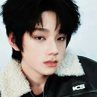 Vương Lỗ Kiệt_K