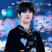 Trương Hàm Thụy_Y