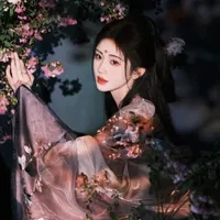 Lăng Nguyệt Hạ