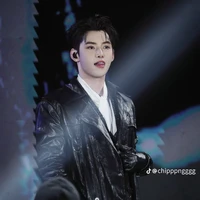 Huỳnh hoàng hùng