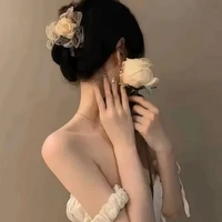 Hạ Tú Uyên_mama cậu