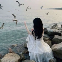 Phan Quỳnh Vy (00)