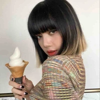 Jeon Lisa-chị gái Jungkook