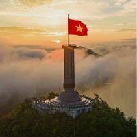 Tác Giả